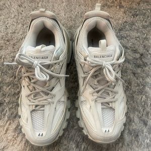 Balenciaga Track - All White Size 44